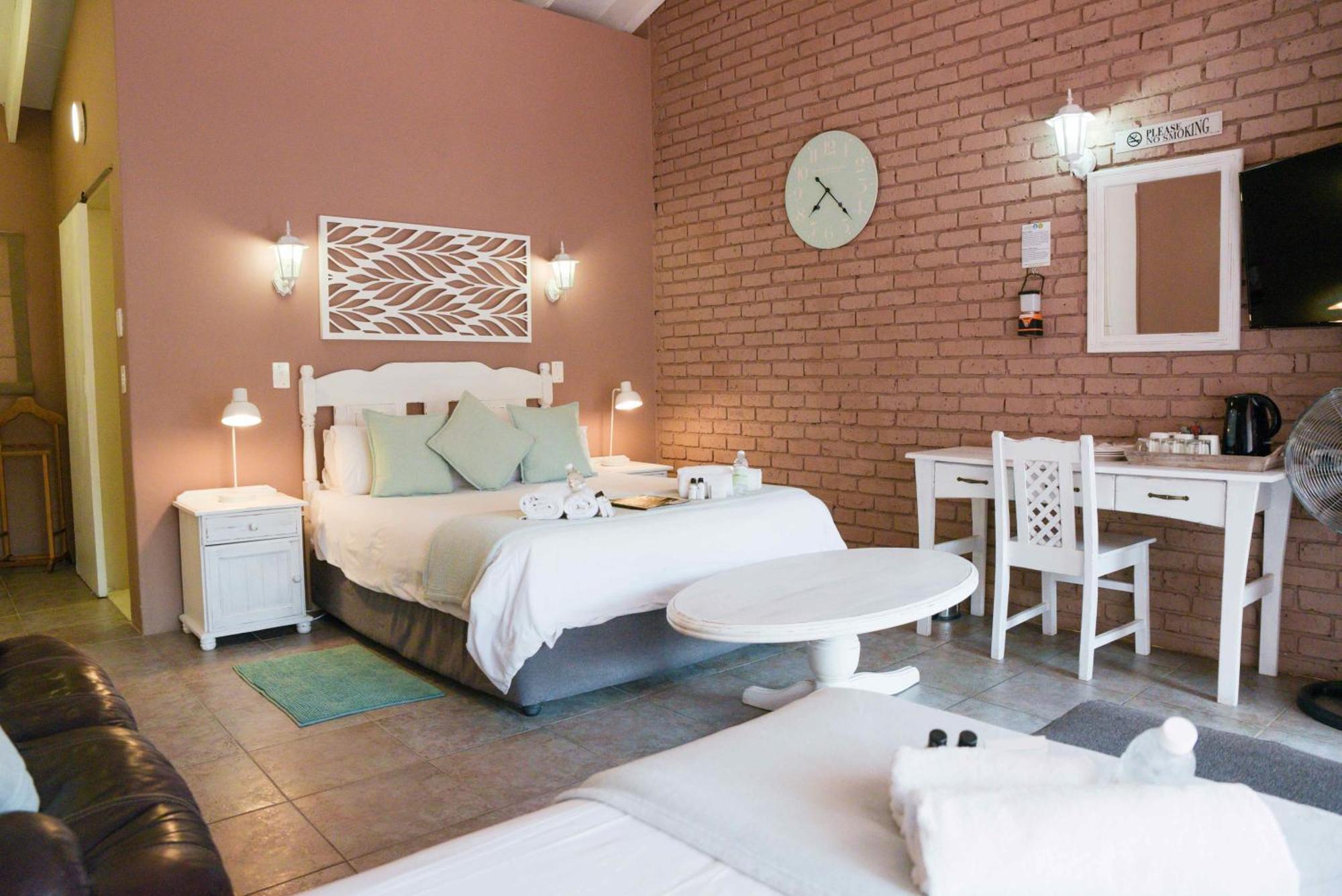 Greenfields Guesthouse & Restaurant Alberton Bagian luar foto