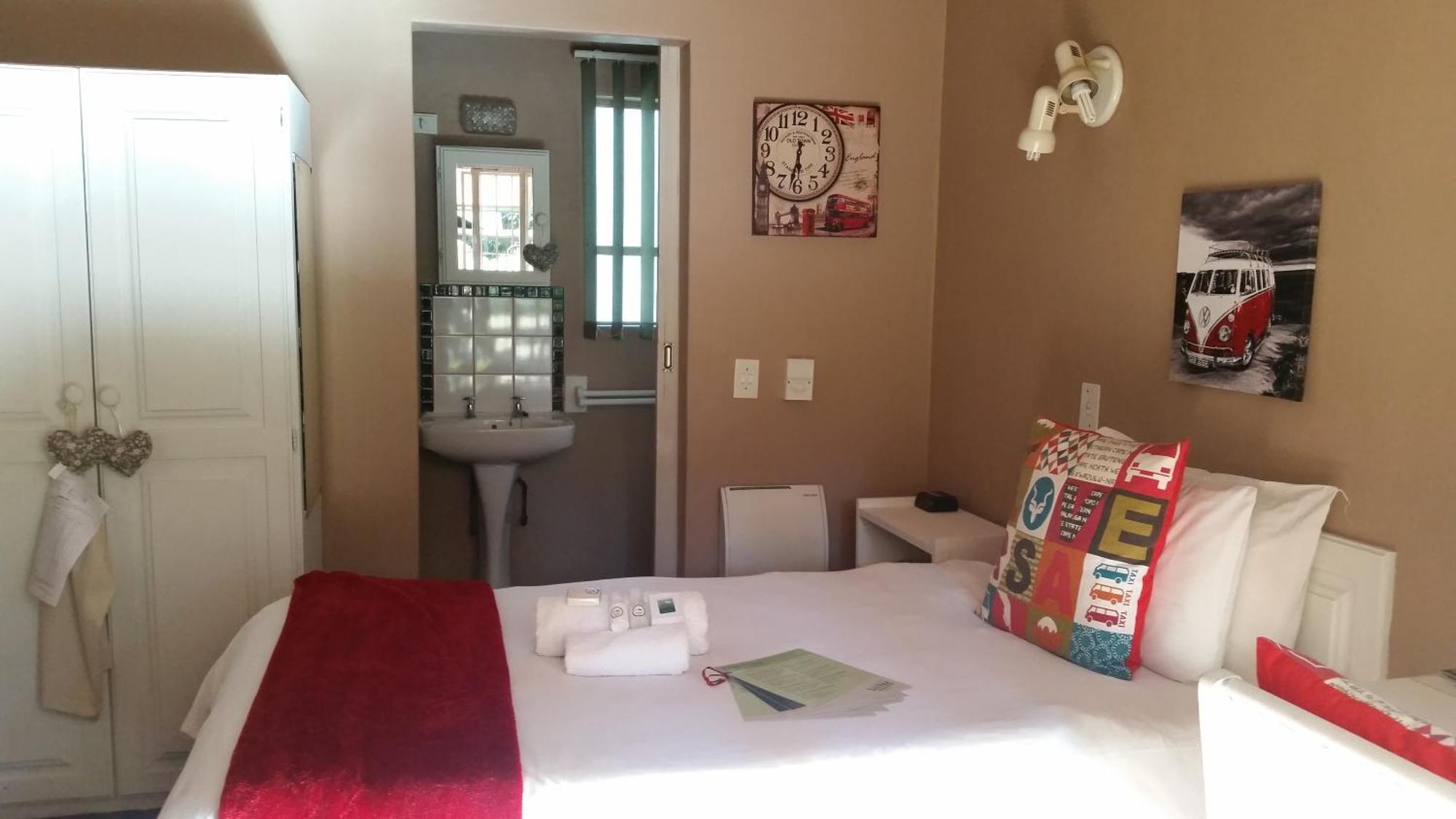 Greenfields Guesthouse & Restaurant Alberton Ruang foto