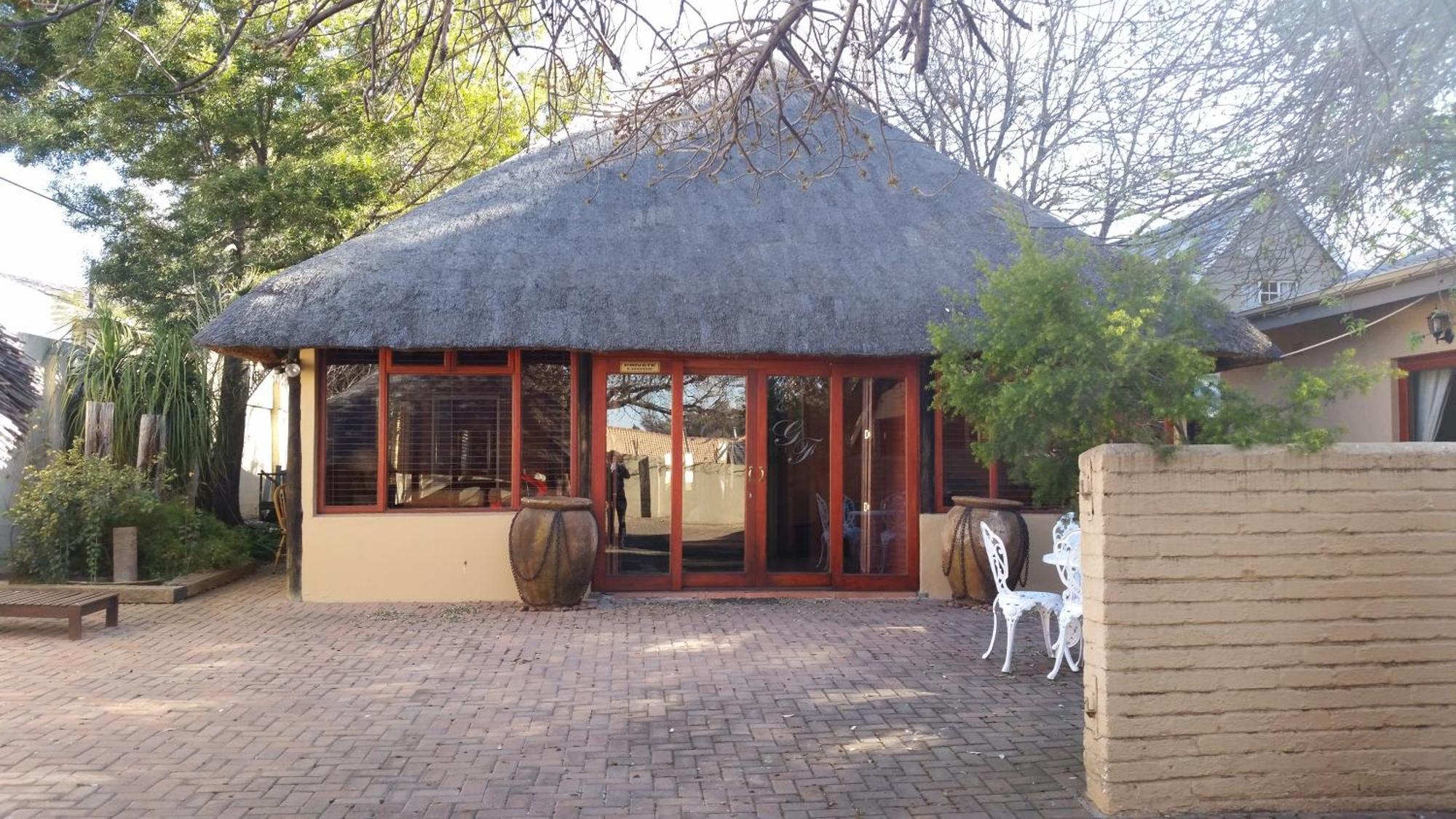 Greenfields Guesthouse & Restaurant Alberton Ruang foto