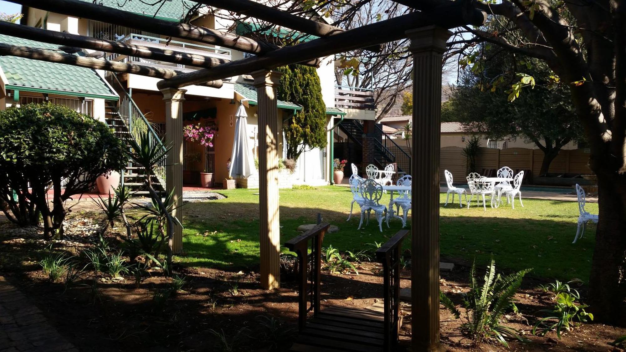 Greenfields Guesthouse & Restaurant Alberton Ruang foto