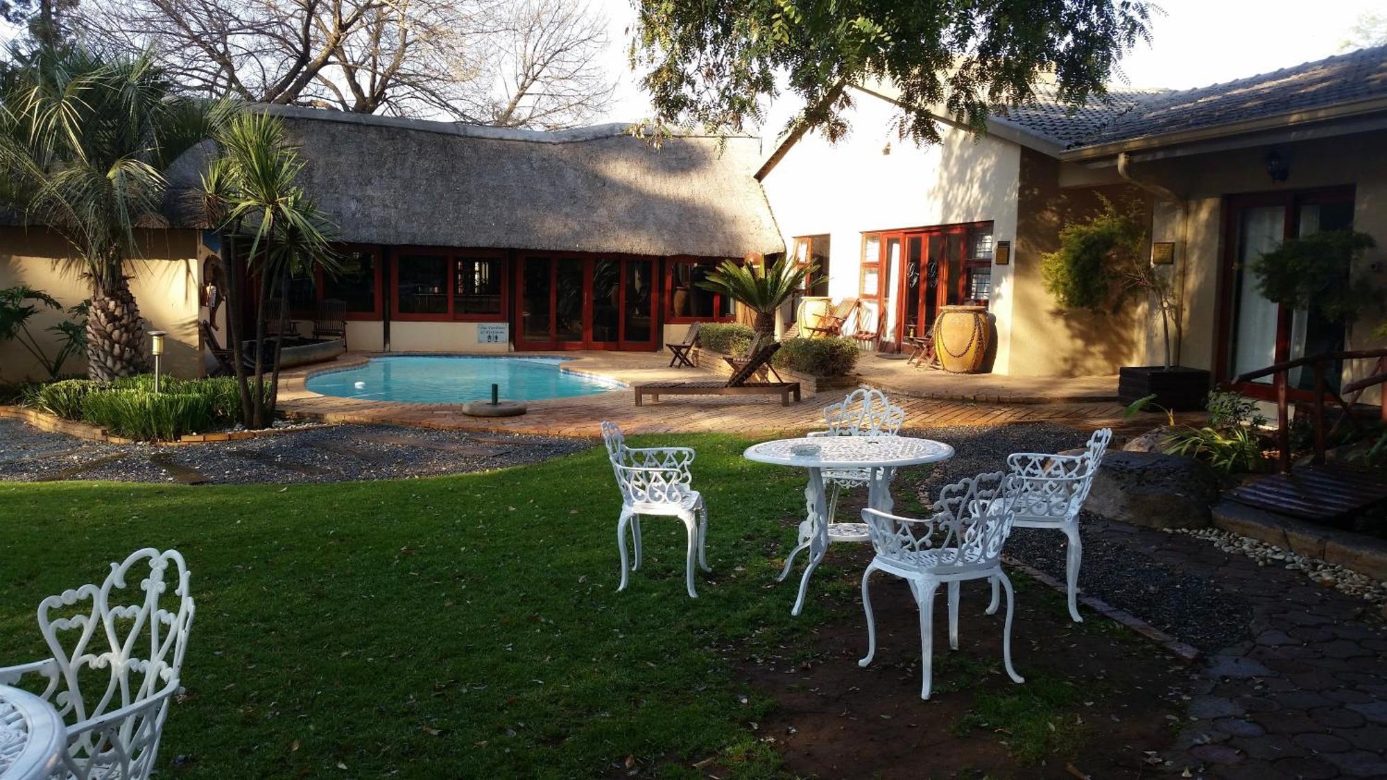 Greenfields Guesthouse & Restaurant Alberton Ruang foto